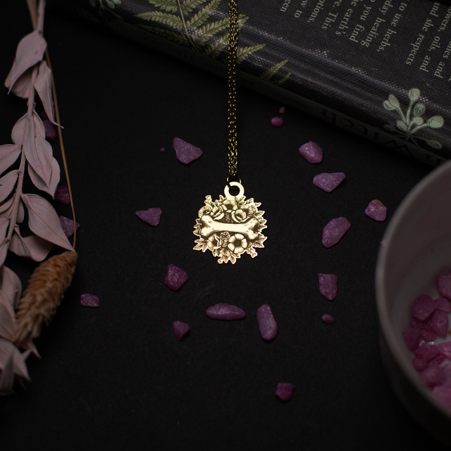  Love Me to the Bone - collection Deadbloom 