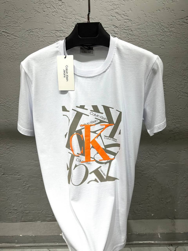 Calvin Klein T-krekls ar logotipu