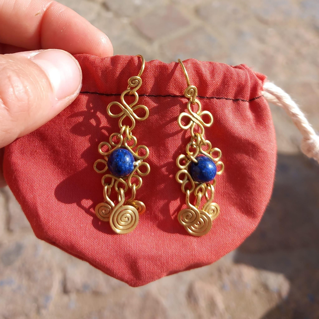 Boucles fines Laiton &amp; lapis-lazuli 