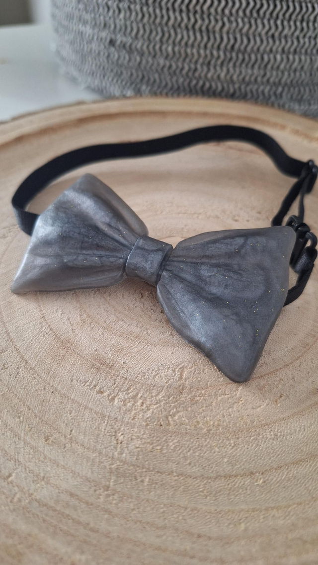 Nœud papillon adulte gris