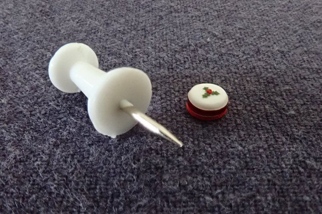 Christmas Cake (1/48th scale)