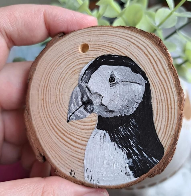 Handpainted Puffin Woodslice