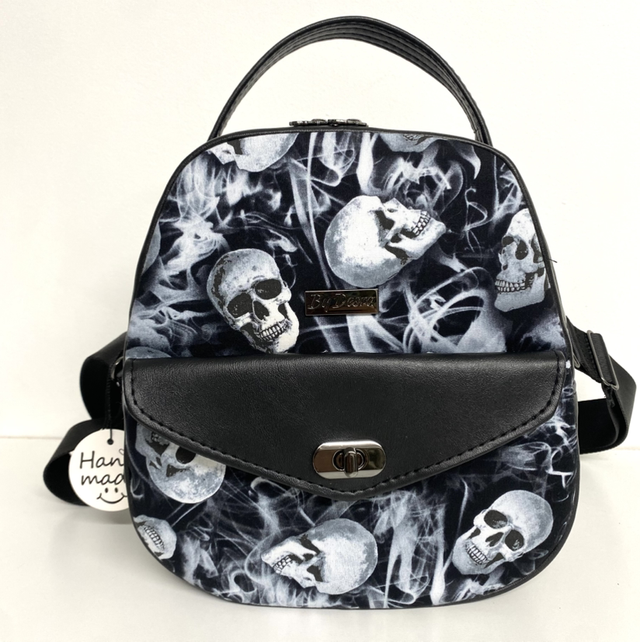 Smoke and skulls Crossbody Handbag  