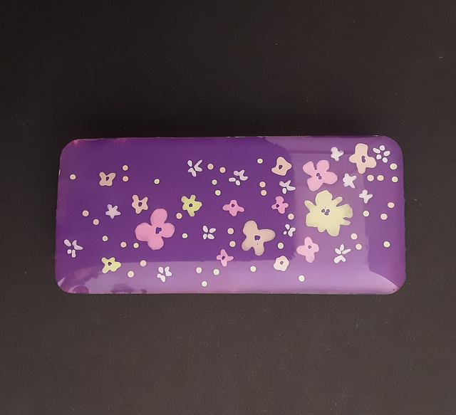 Broche grand rectangle angle arrondi collection Floral violet parsemé de petites fleurs roses et vertes