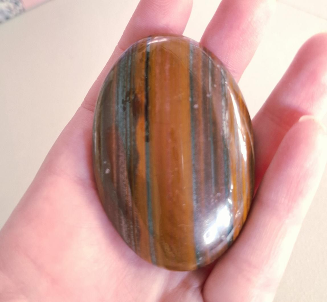 Rainbow Tiger's Eye crystal palmstone 