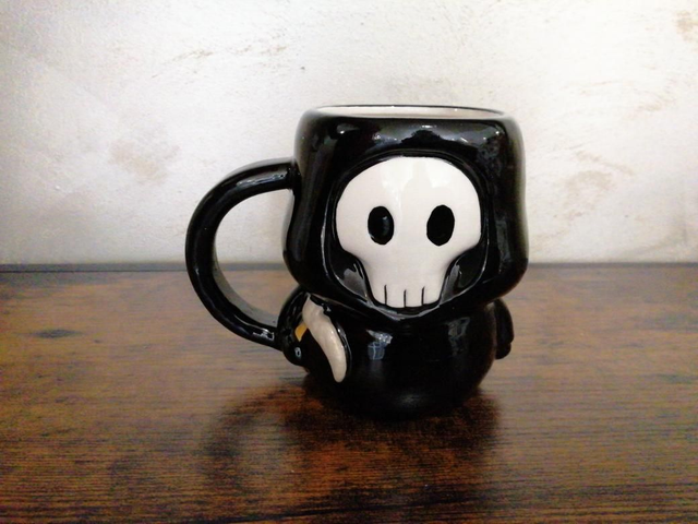 Tasse squelette 