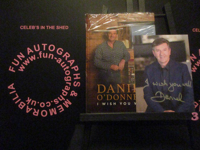 Daniel O'Donnell  - 'I Wish You Well' Album &amp; Dvd + Authentic Autographed Photograph (3)