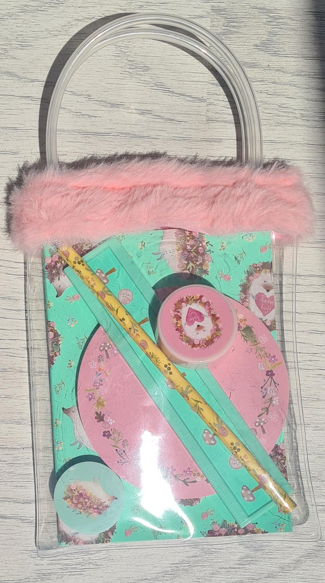 Stationery Set hedgehog pink faux fur topped bag
