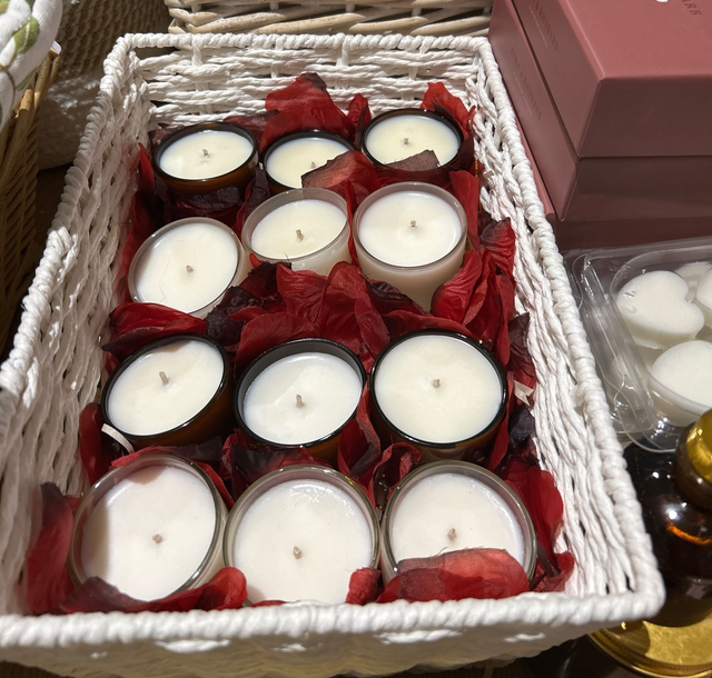 90G Candle. 100% Soy Wax. Hand poured.