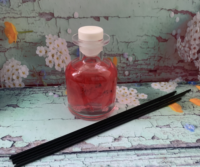 Reed Diffuser - Pink Tulips &amp; White Jasmine 100ml