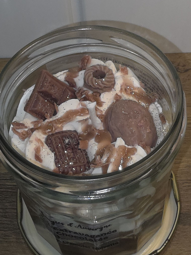 L&#039;extravagance chocolatée parfum chocolat noisette  