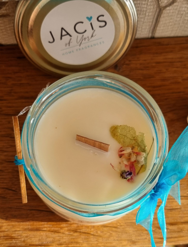 Jacis of York: Blackberry &amp; Bay Leaf Scented Candle - Jar Range