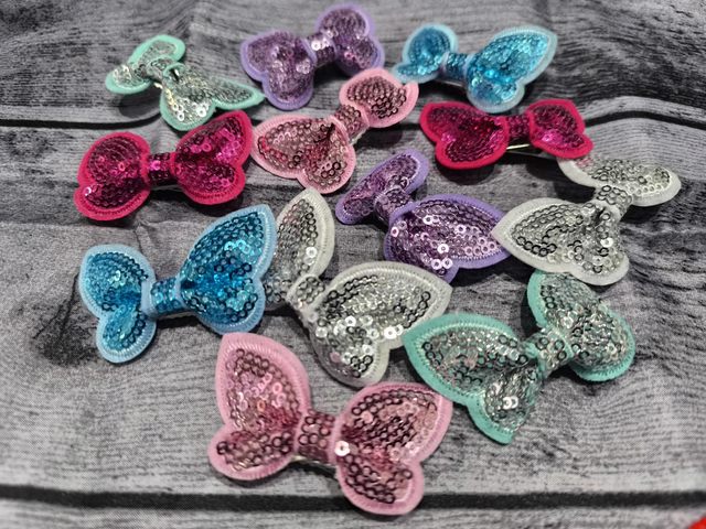 2 pinces noeud strass