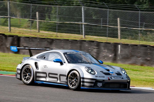 Porsche 911, Brands Hatch