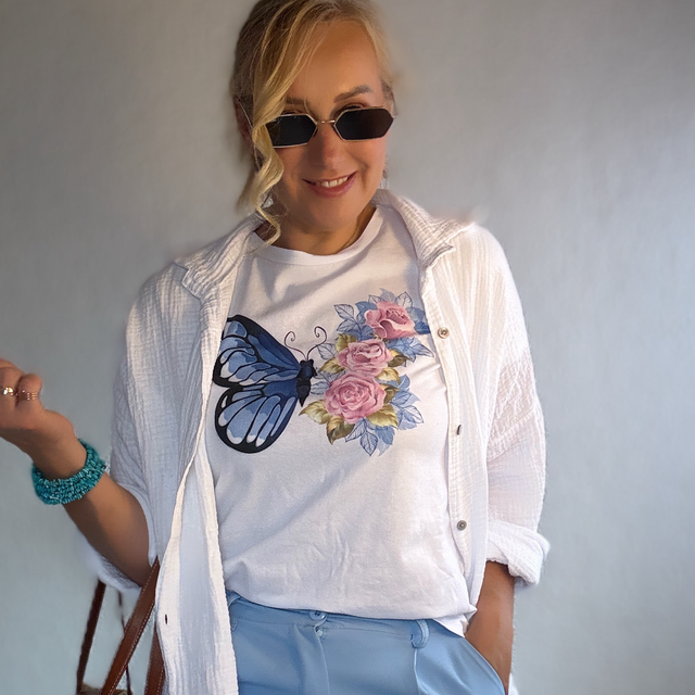 T-Shirt Butterfly Bloom