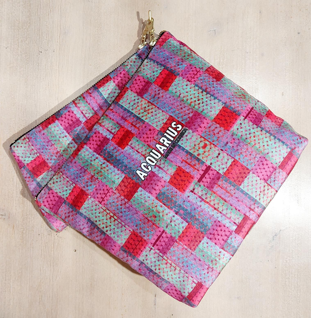 Madras Rose. Pochette et trousse en velours.