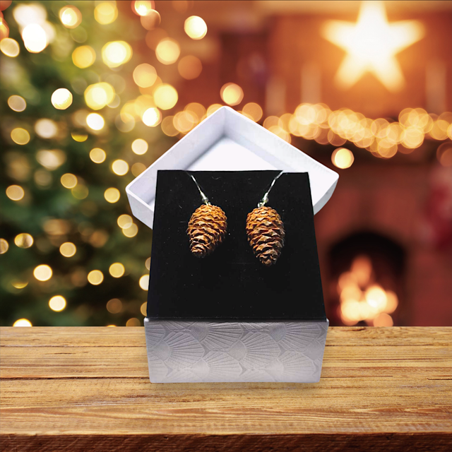 BOUCLES D'OREILLES - POMMES DE PIN 