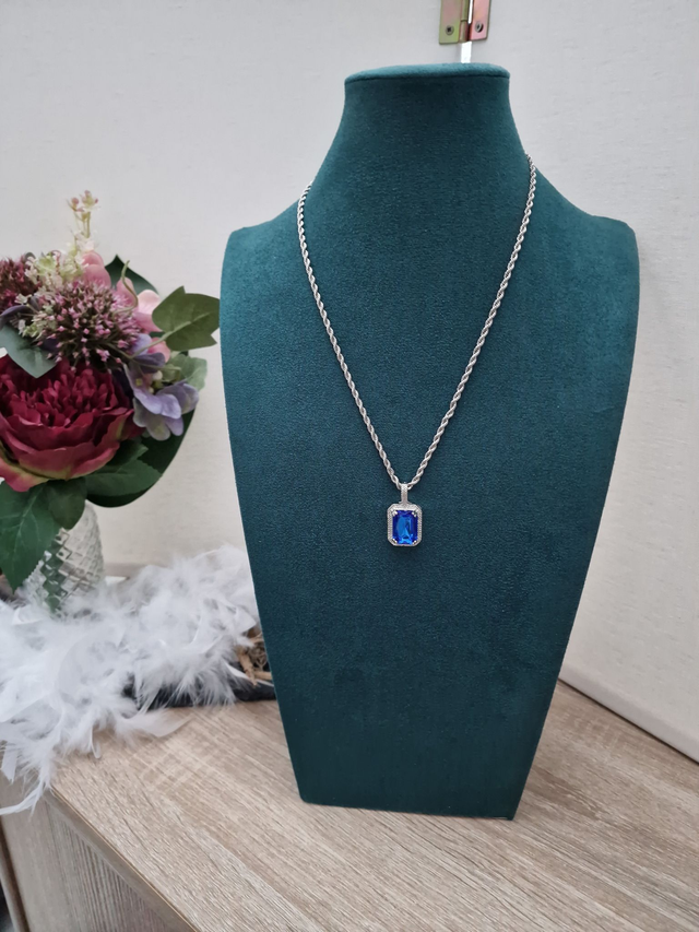 Collier Acier Argenté Grand Strass Bleu
