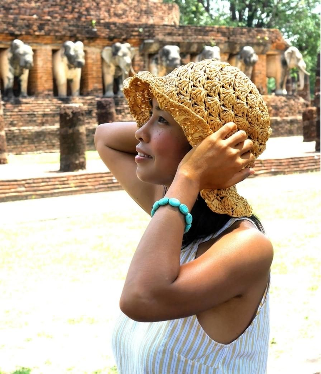 Milanan tilaustyö aurinkohattu