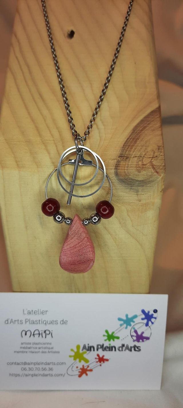 Collier platane rouge goutte