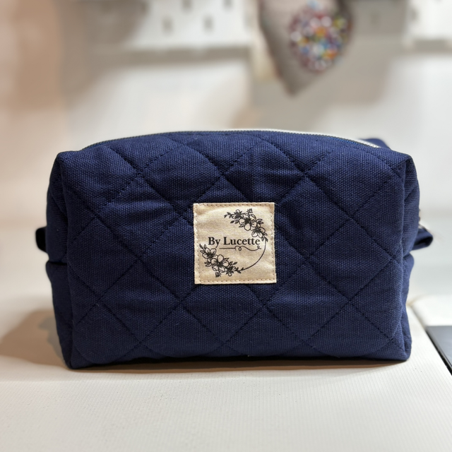 Trousse en coton matelasse bleu OEKO-TEX, intérieur imperméable