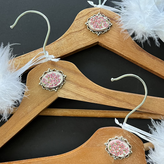 3 cintres customisés