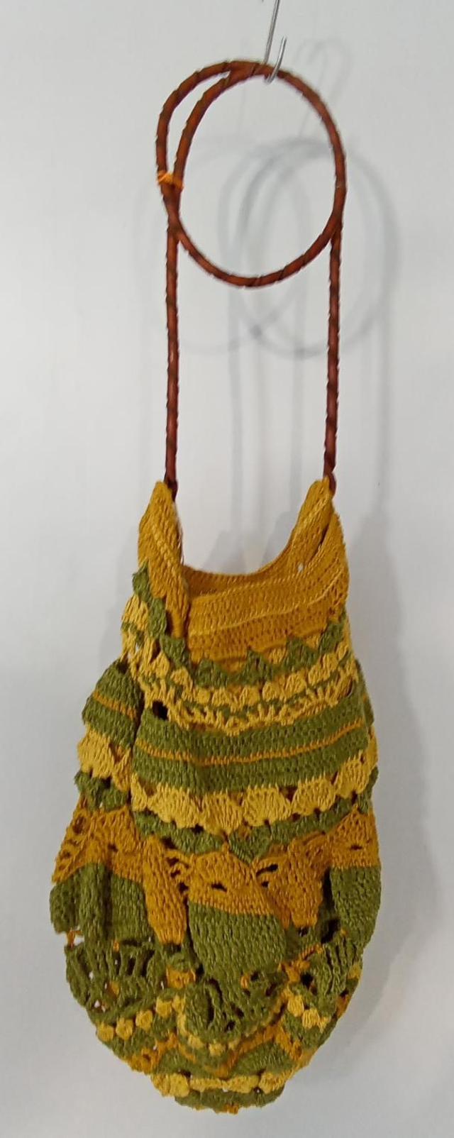 Asa longa. Helduleku luzea