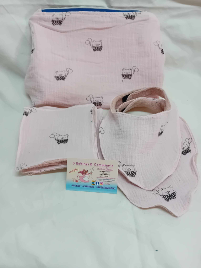 kit bébé ourson rose 