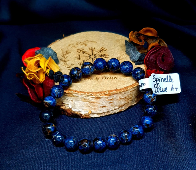Bracelet Spinelle bleue A+