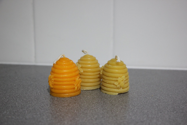 Small Skep Candle