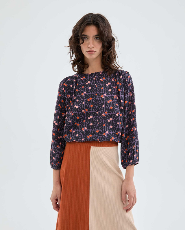 Blusa fiori neri e viola L