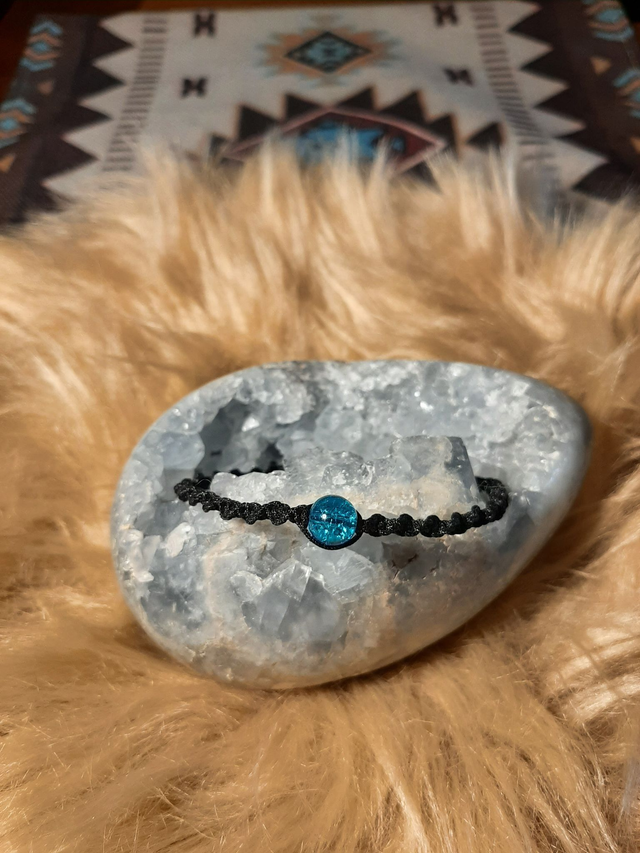 BRACELET MACRAME PERLE BLEUE