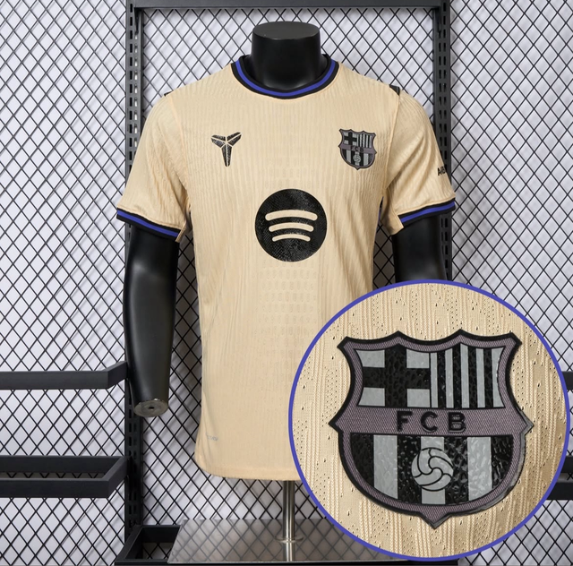 Barca 25/26 player version away shirt  (Players version recommended 1 size larger than usual)
