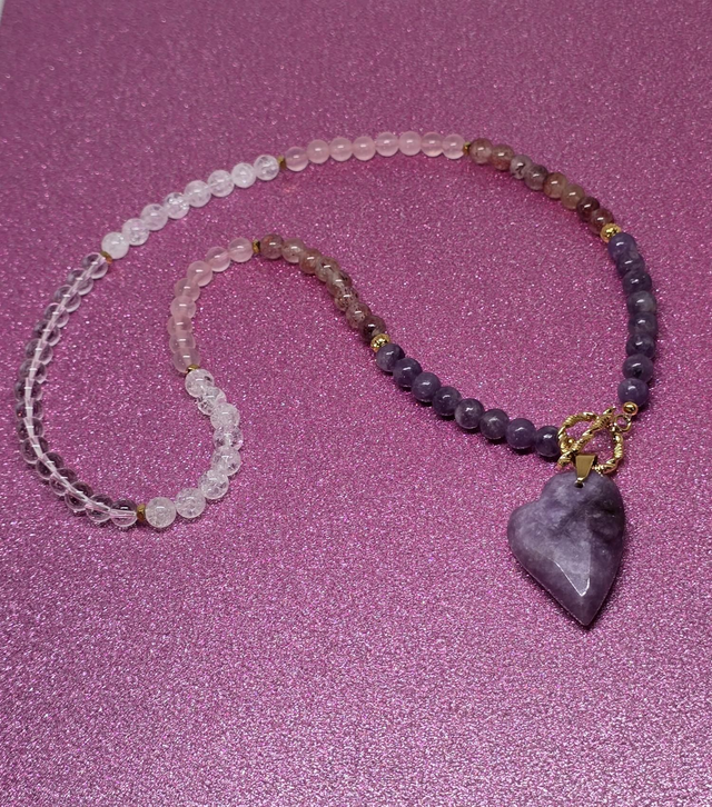 Collier Lépidolite, Quartz fraise, Quartz rose, Cristal de roche en 0,6 cm