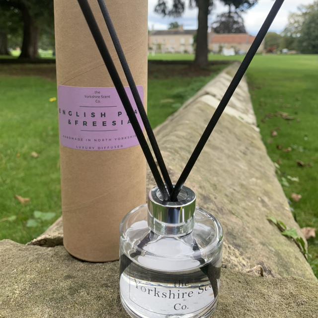 Reed Diffuser- English pear and freesia 
