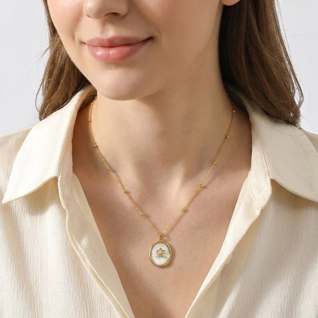 Collier Adèle