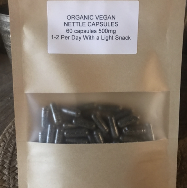 Organic nettle seed capsules 