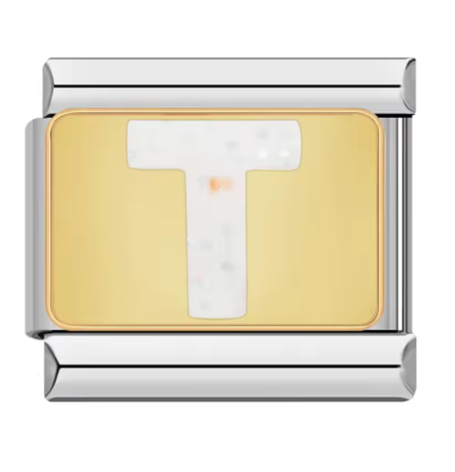 Charm "T" Fondo Dorado 