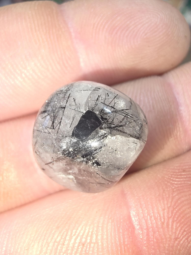 Tourmalated quartz
