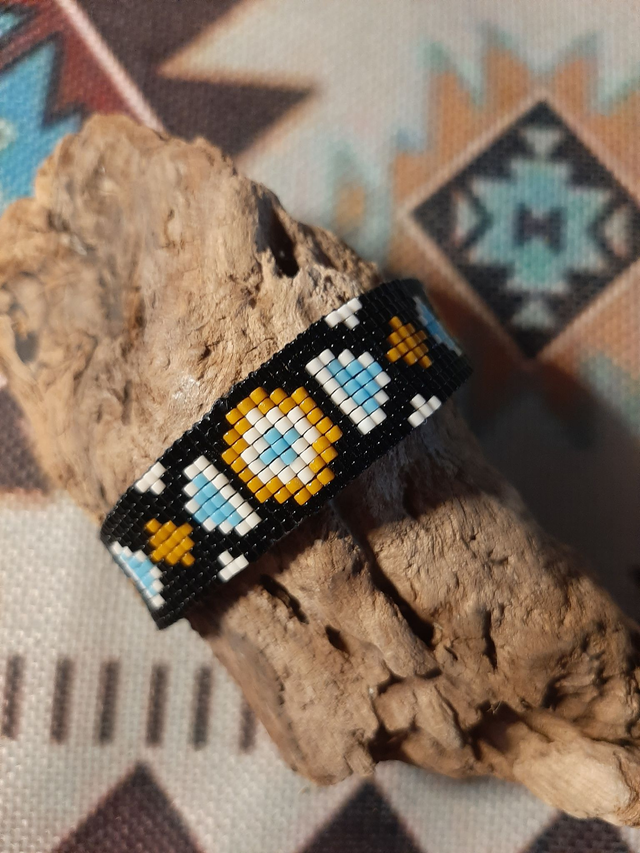 BRACELET EN PERLES MIYUKI