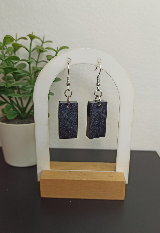 Boucle d&#039;oreille S (N014)