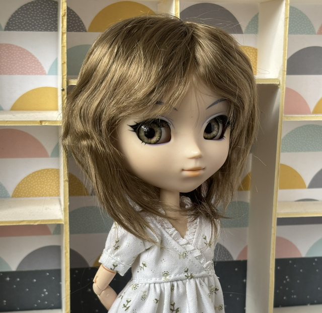 Wig perruque courte châtain clair 