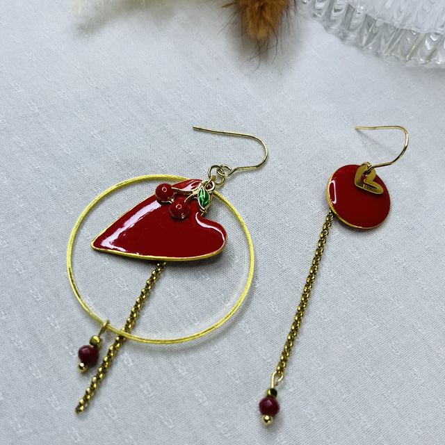 Boucles d’oreilles asymétriques #BODFUN001