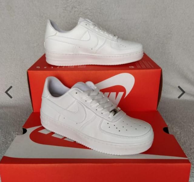 Nike Air Force Blancas unisex