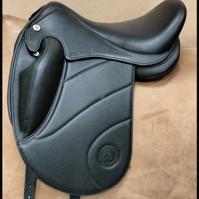 Sattel The First Sóldögg