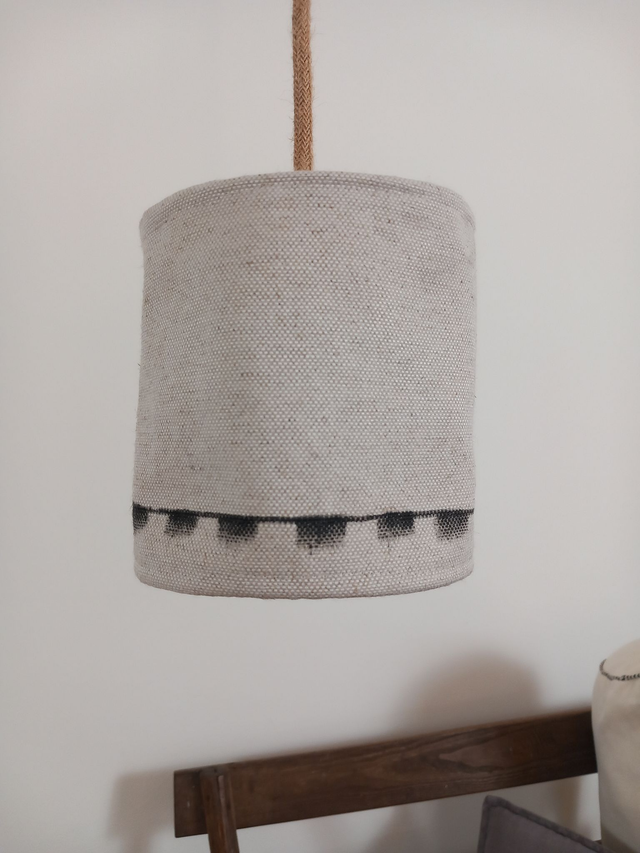 Abat-jour en lin -suspension baladeuse peinte à la main diamètre 15 cm