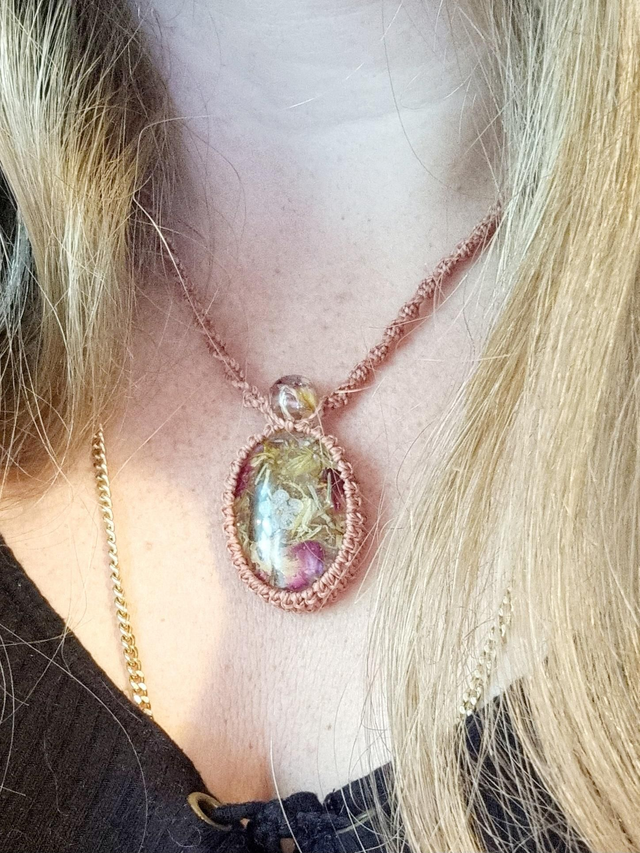 Samhain - Collier en micromacramé