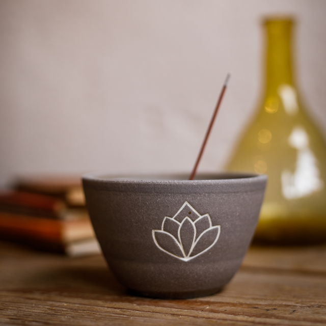 Schale für Räucherstäbchen