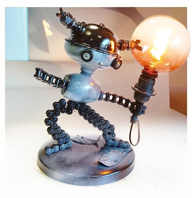 Badass, Lampe déco, Lampe personnage esprit steampunk, vintage - Artisanat Français