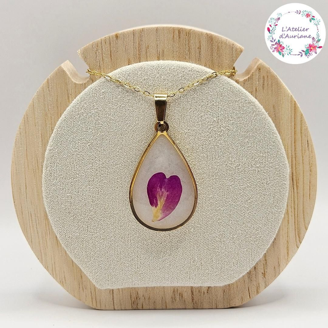 Collier "Goutte Rose blanc nacré" doré